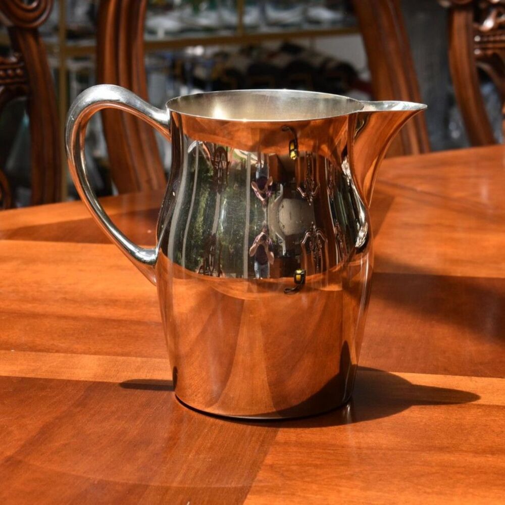 Sheridan Silverplate Water Pitcher Ice Guard Spout Footed Vintage MCM Barware